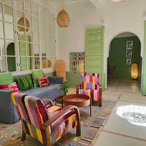 Holiday home Dar Dabakech, Proche Jemma El Fna, Souk, Centre Medina, Riad, Entier De 2 A 6 Personnes, Marrakesh